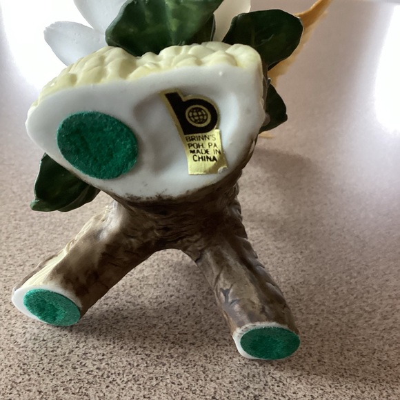 Vintage Porcelain Yellow Bird on a Branch - Brinn's PGH PA - Picture 9 of 9